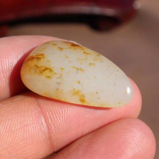 方言和田玉精品特色油润新疆洒金皮白玉籽料原石玩料玉吊坠挂件a1